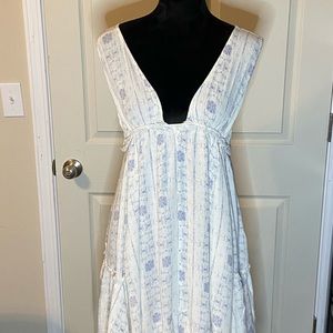PATTERNED BOHO SWING DRESS - SIZE M